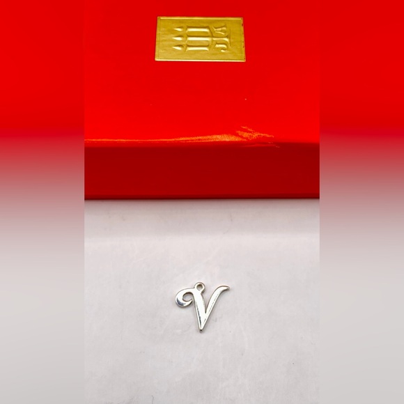 JAMES AVERY Initial V Charm; Sterling Silver; Stamped; Untouched; NEW. - Picture 3 of 5